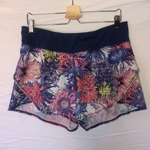 CALIA by Carrie Underwood  workout shorts